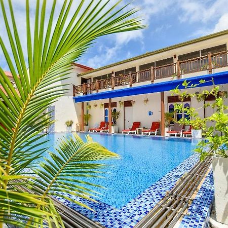 Equatorial Divers Lodge Addu Atol Buitenkant foto