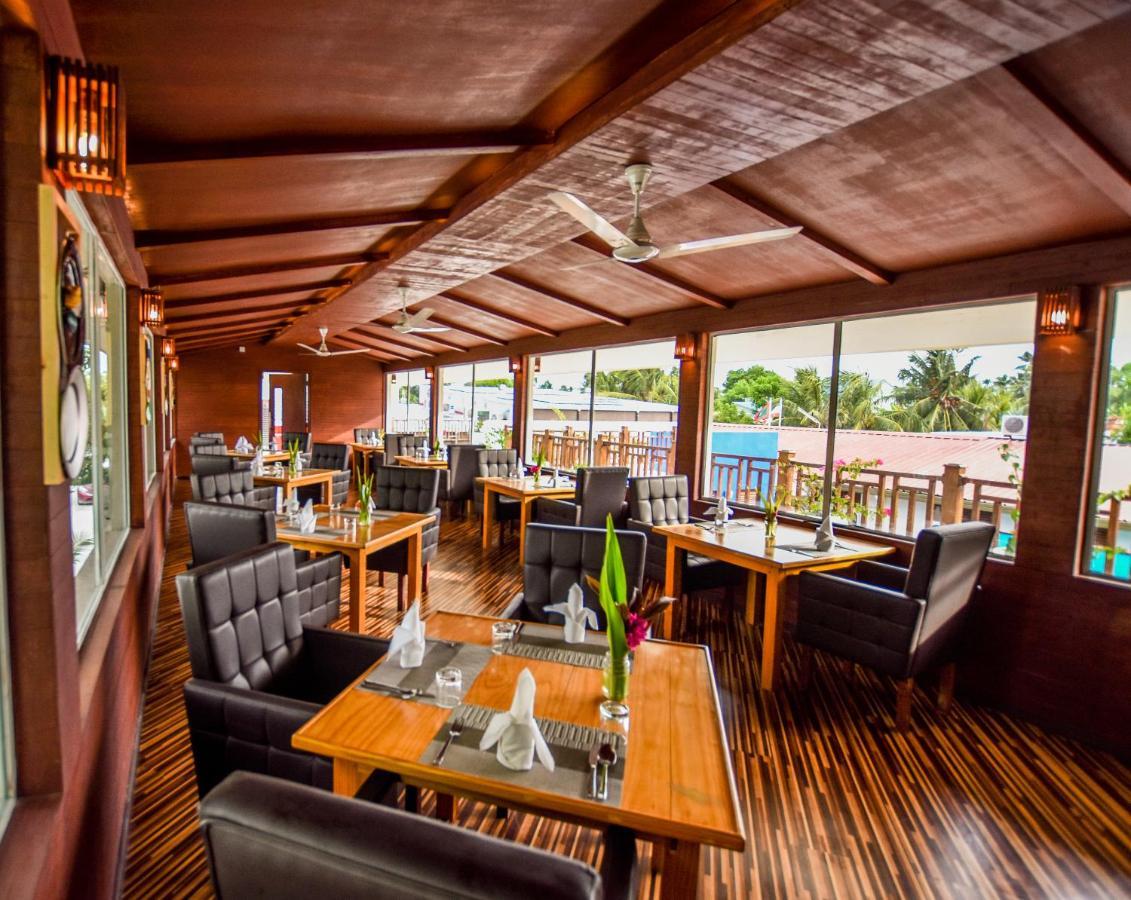 Equatorial Divers Lodge Addu Atol Buitenkant foto