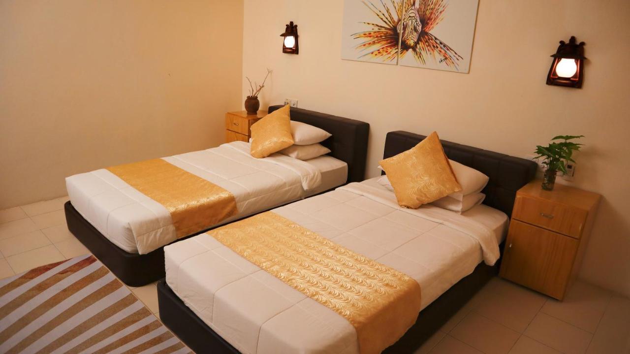 Equatorial Divers Lodge Addu Atol Buitenkant foto
