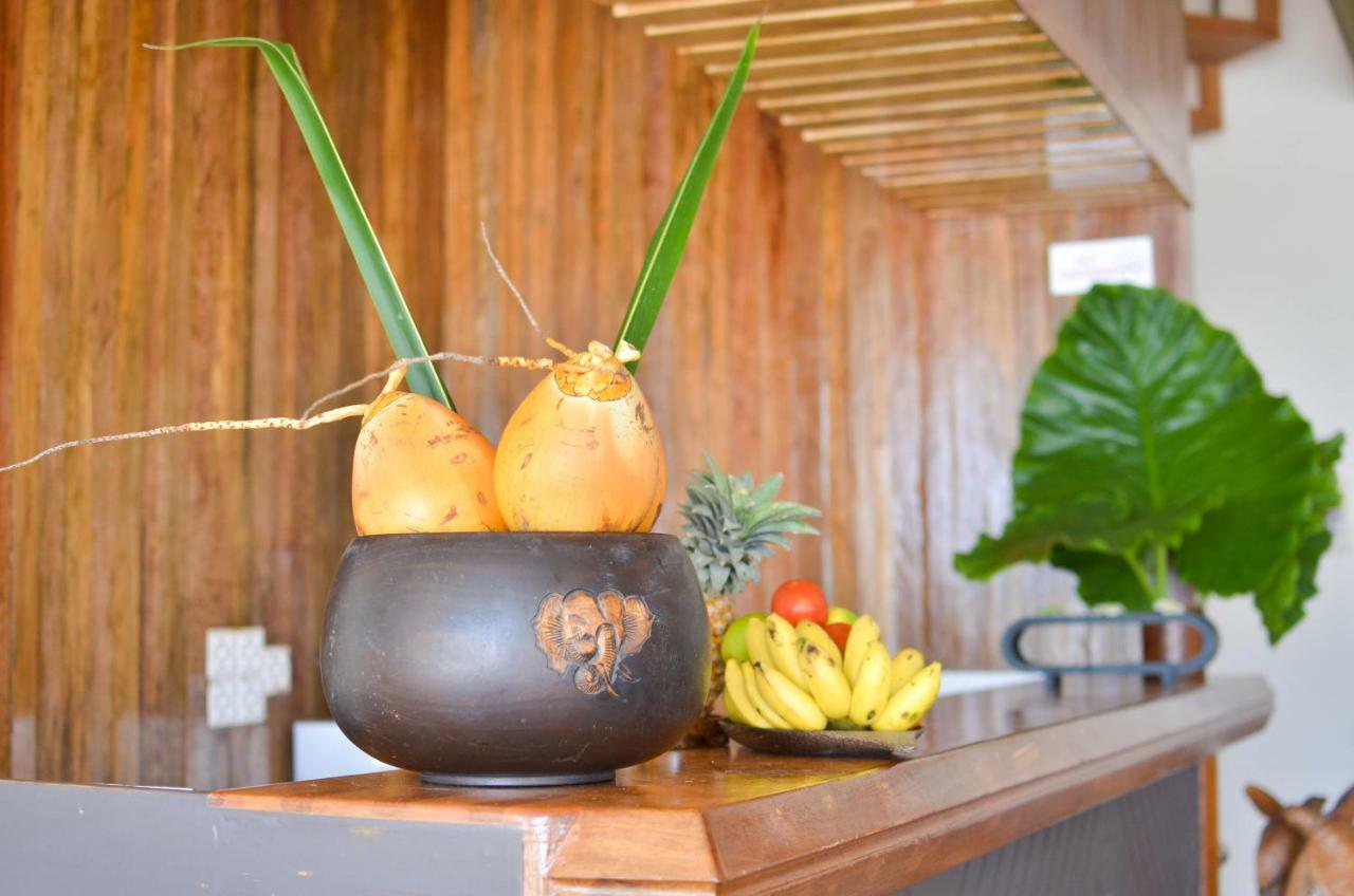 Equatorial Divers Lodge Addu Atol Buitenkant foto